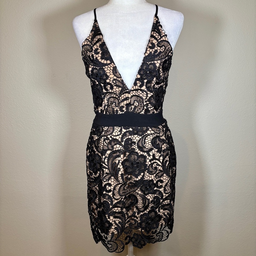 Dress the Population Black Lace Dress Size Medium